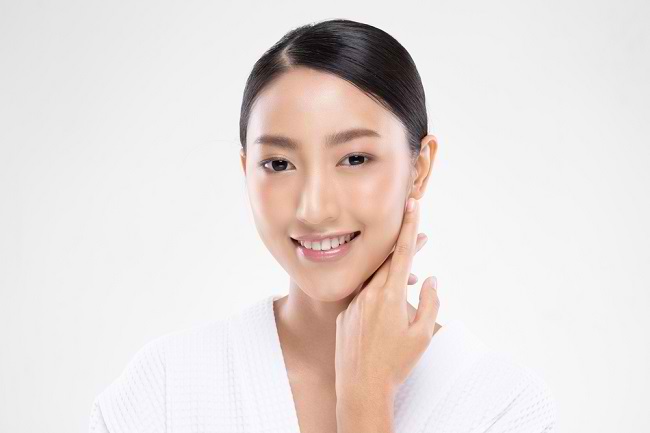 Mau Wajah Glowing? Ini Skincare dari Bahan Alami yang Harus Kamu Gunakan